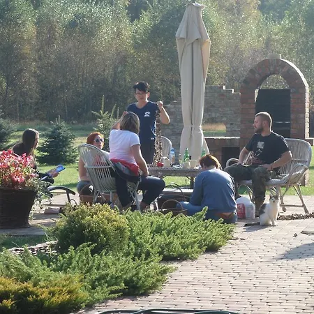 Bednarzowka مزرعة للإقامة Nowy Tomyśl